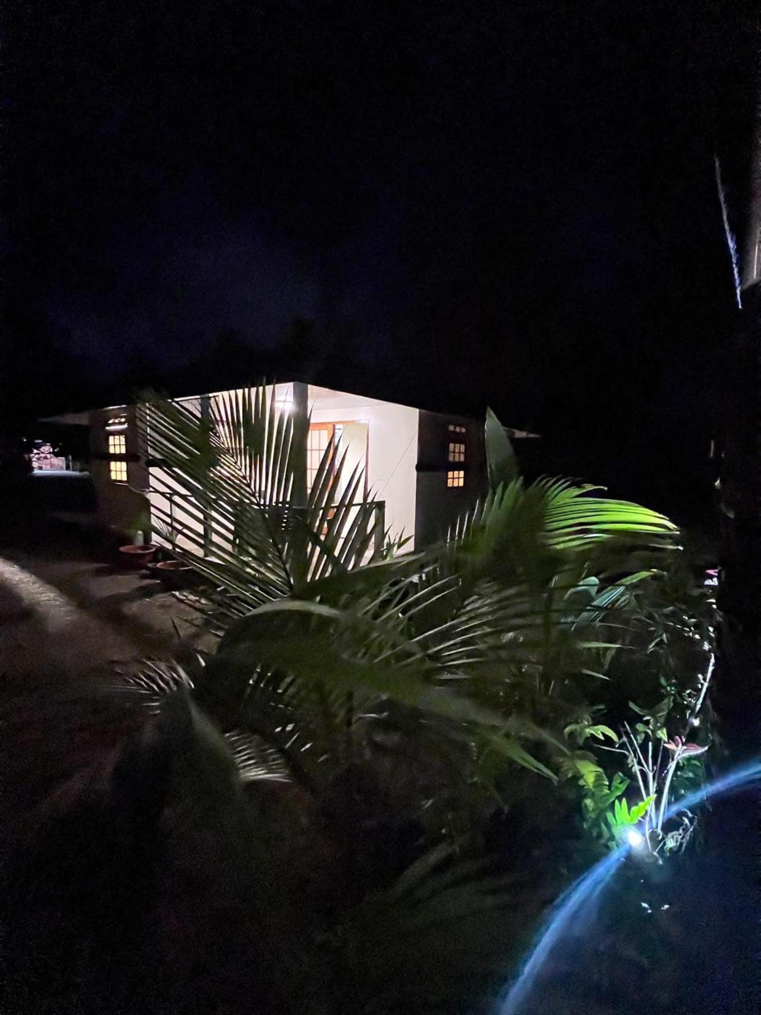 Rangiroa Guest Paradise Avatoru 外观 照片